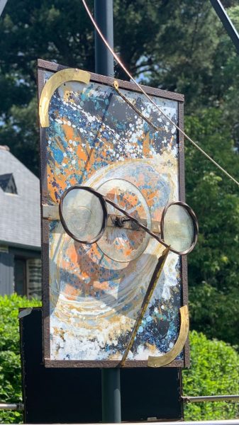 sculpture métal et peinture en mouvement